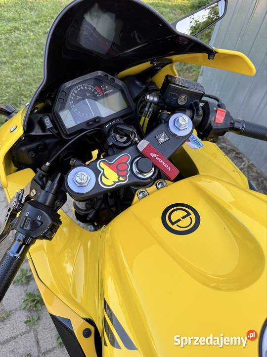 Honda CBR 600 RR Motocykle, skutery, quady Dynów
