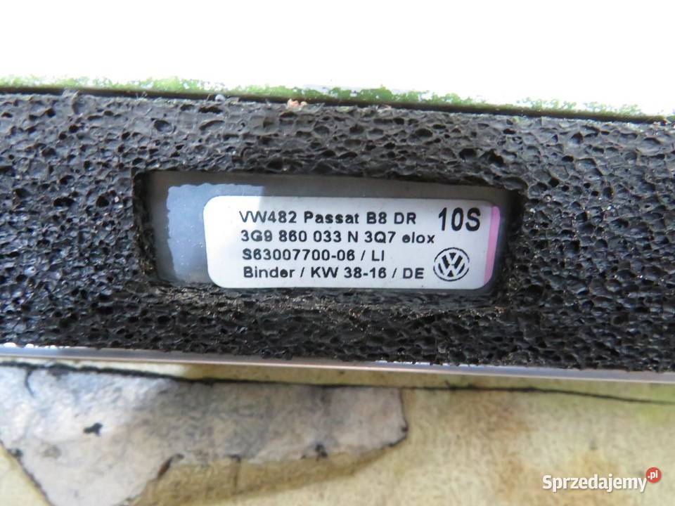 RELING DACHOWY LEWY CHROM PASSAT B8 KOMBI
