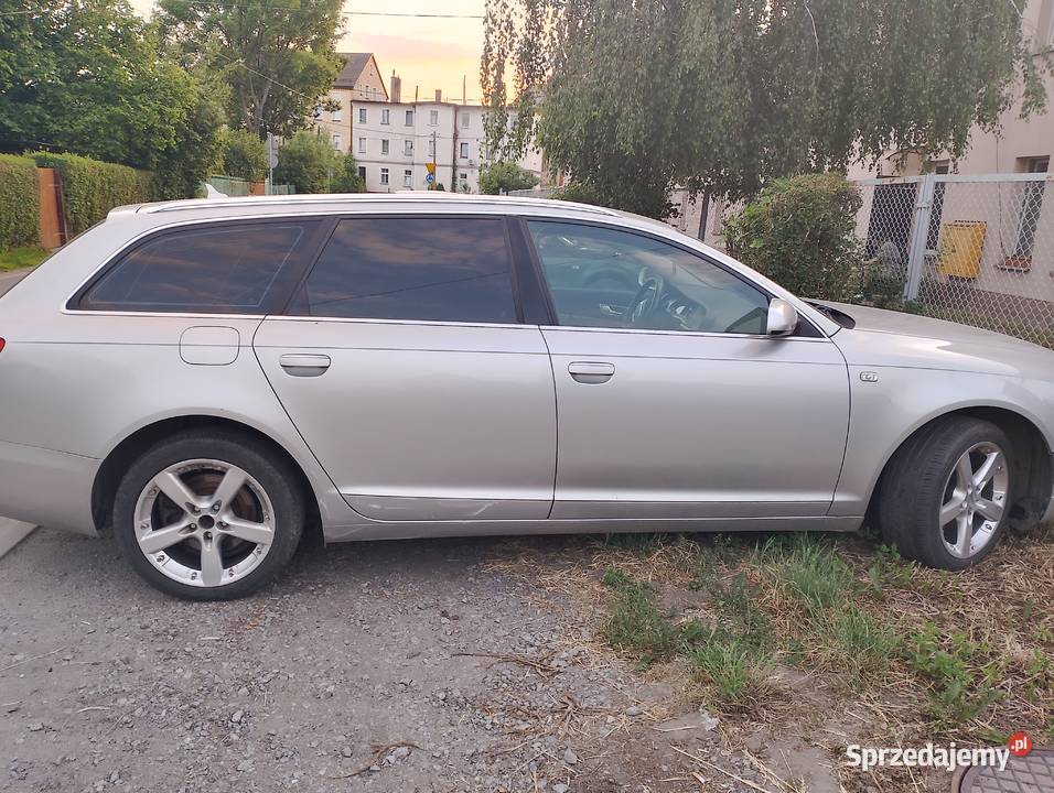 Audi A6 C6 28 FSI uszkodzony