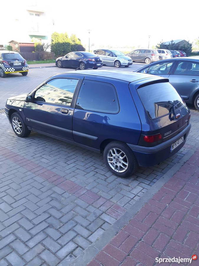 Renault Clio Baccara 14 8v lpg skóra klima CD