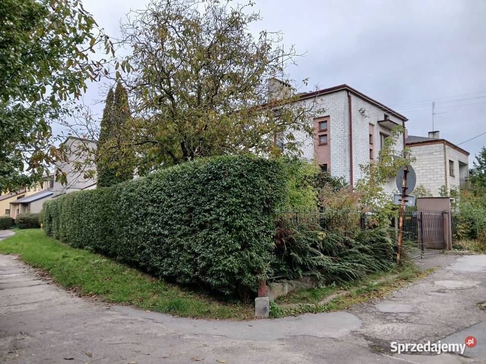 Dom wolnostojący 142 m2 i oficyna 129 m2 na 271m2 Chełm