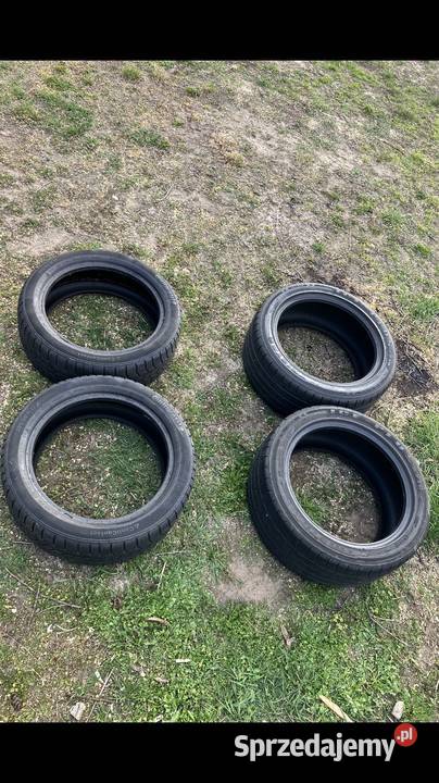 Komplet opon zimowych CONTINENTAL i TRISTAR Konin