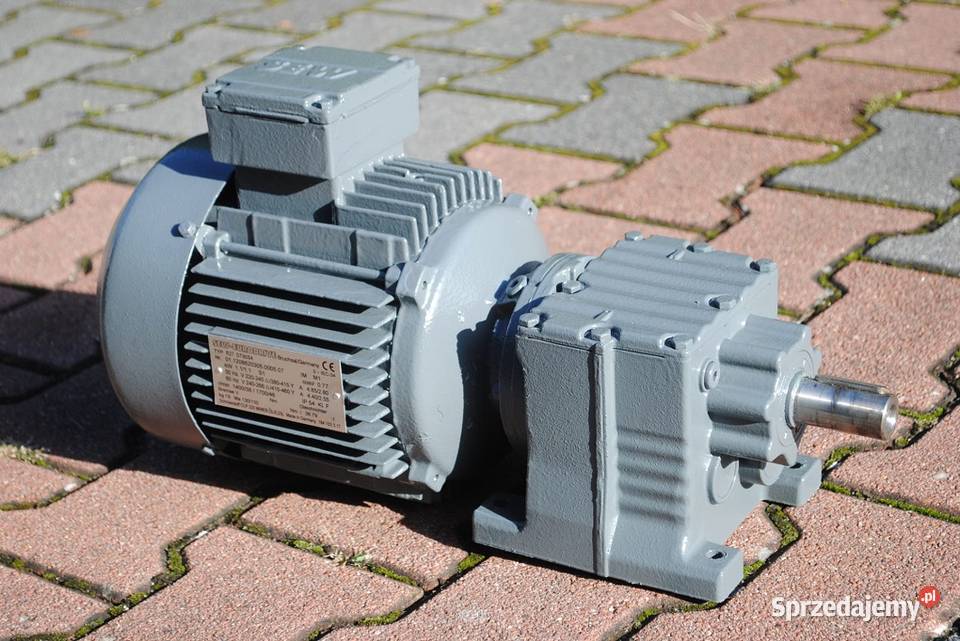 Motoreduktor 11kw 38obrmin Firmy SEW Pozostałe Kargowa