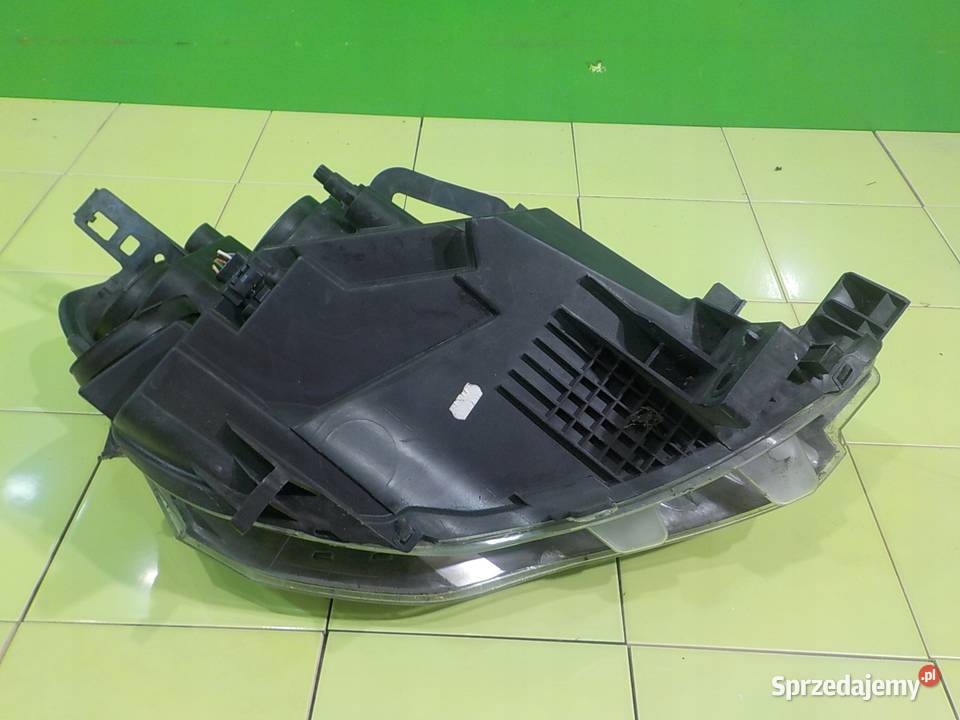 BERLINGO II III 16 EHDI 12r VAN lampa lewa przod Suków