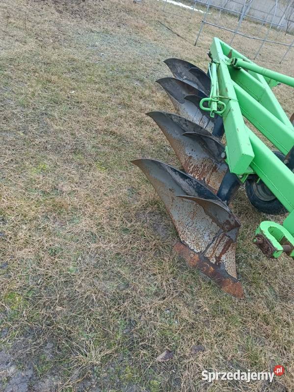 Pługi 4 Jastrzębice sprzedam