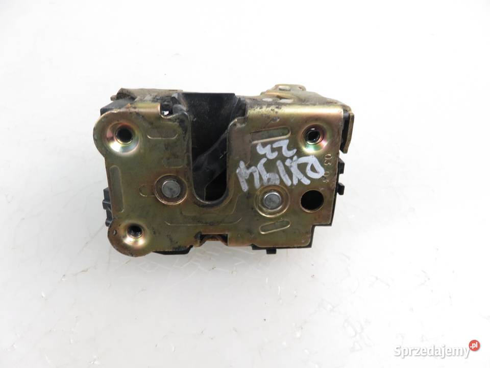 ZAMEK PRAWY PRZEDNI RENAULT MASTER II osobowe