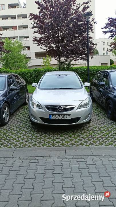 Opel Astra J 1.6 115KM