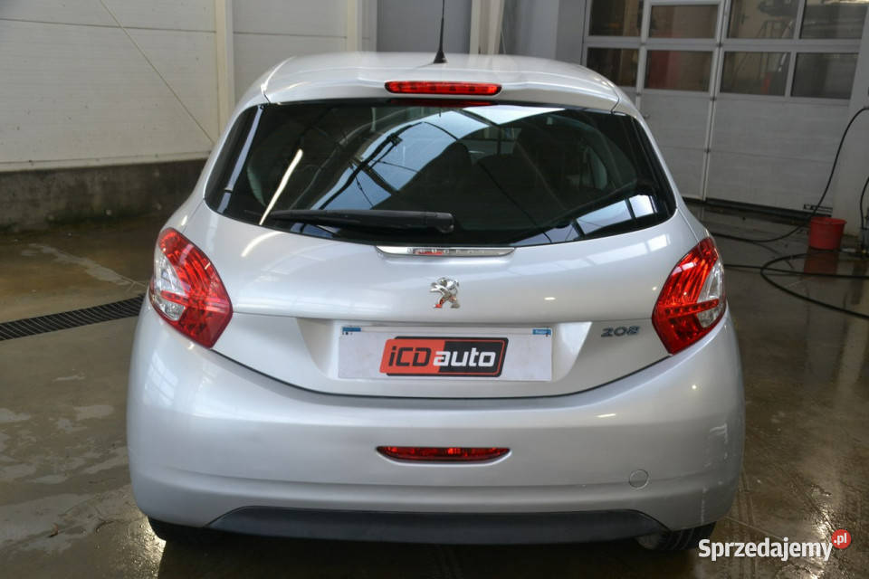 Peugeot 208 12 benzyna 82 klimatyzacja tablet Kęty