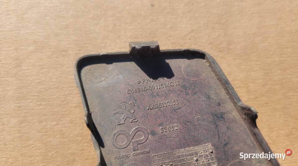 PEUGEOT 308 II T9 ZAŚLEPKA HAKA ZDERZAKA PRZOD osobowe