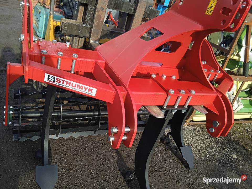 Głębosz GROM firmy STRUMYK Maszyny uprawowe Oborniki