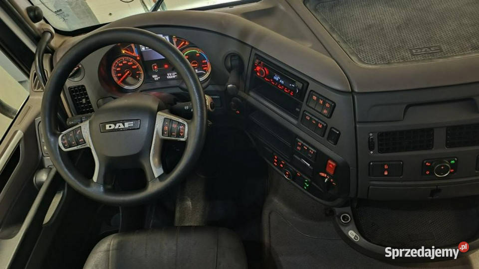 DAF XF 450 450 FT Space Cab E6 180t Grójec