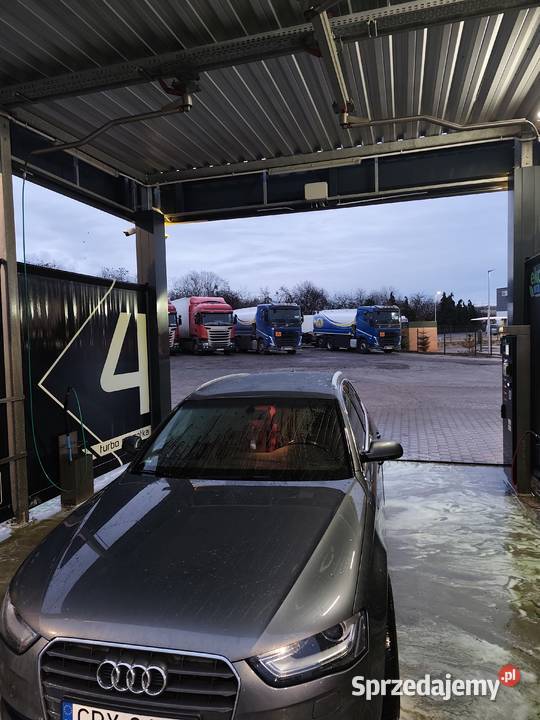 Sprzedam Audiia4b8 20tdi 2013r