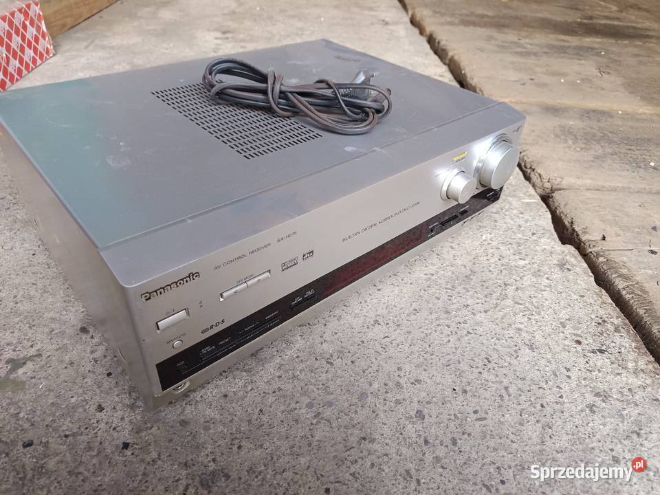 amplituner Panasonic SAHE75