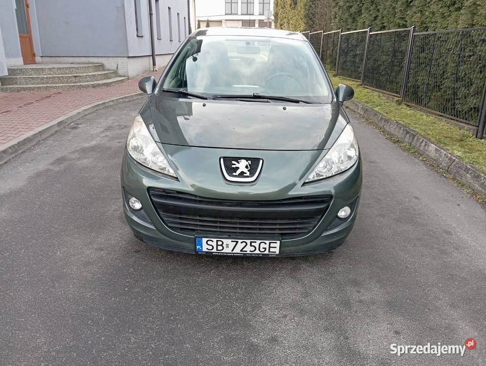 Peugeot 207 14 benzyna 89 przebiegu Bielsko-Biała