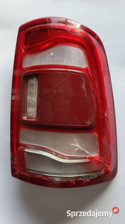 DODGE RAM 1500 2019 2024 LAMPA TYŁ PRAWA POD BSM Mojusz