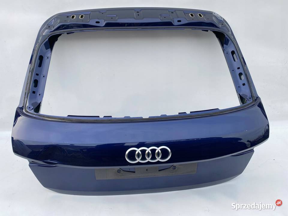 AUDI A3 8Y TYLNA KLAPA POKRYWA BAGAŻNIKA