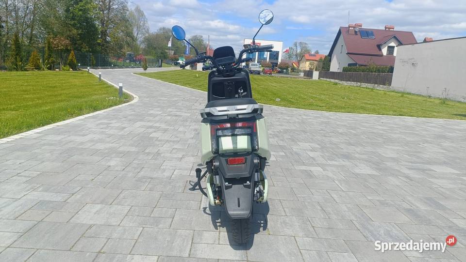 Skuter elektryczny ZFHS100 H1 72V51Ah nowy 75h Motocykle, skutery, quady Tarnogród
