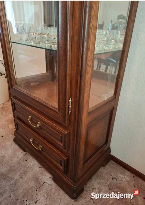 Witryna dębowa z szufladami lustrem Zamość