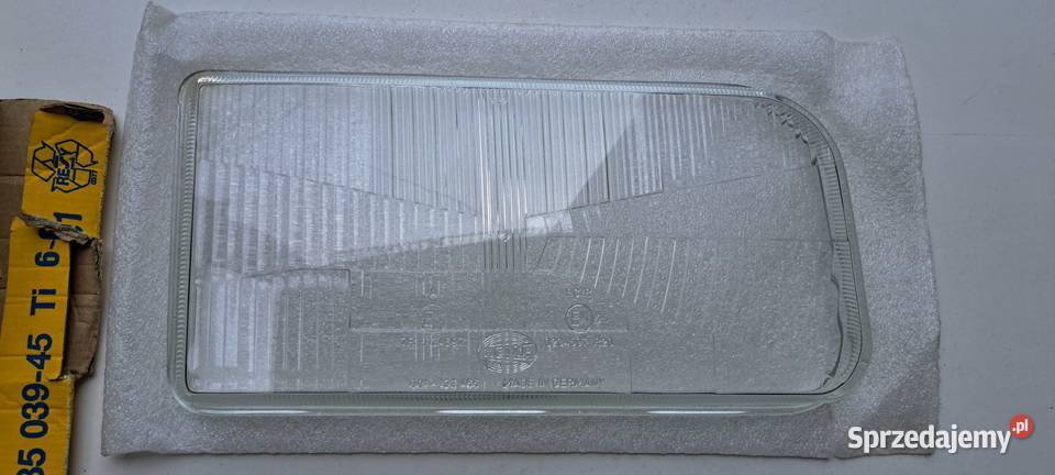 NOWE szkło reflektora prawy przód VW Passat B3 Luzino
