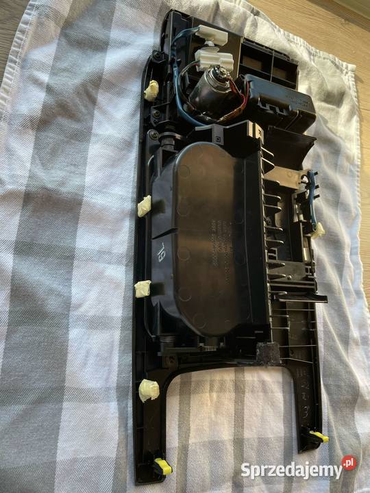 Dekor ramka lewarka tunelu Lexus GS 200508 MK3