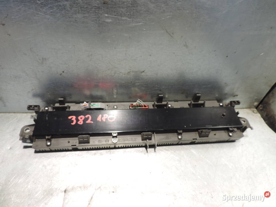 LICZNIK RENAULT SCENIC II P8200365607B Rok produkcji 2004 Nowy Sącz