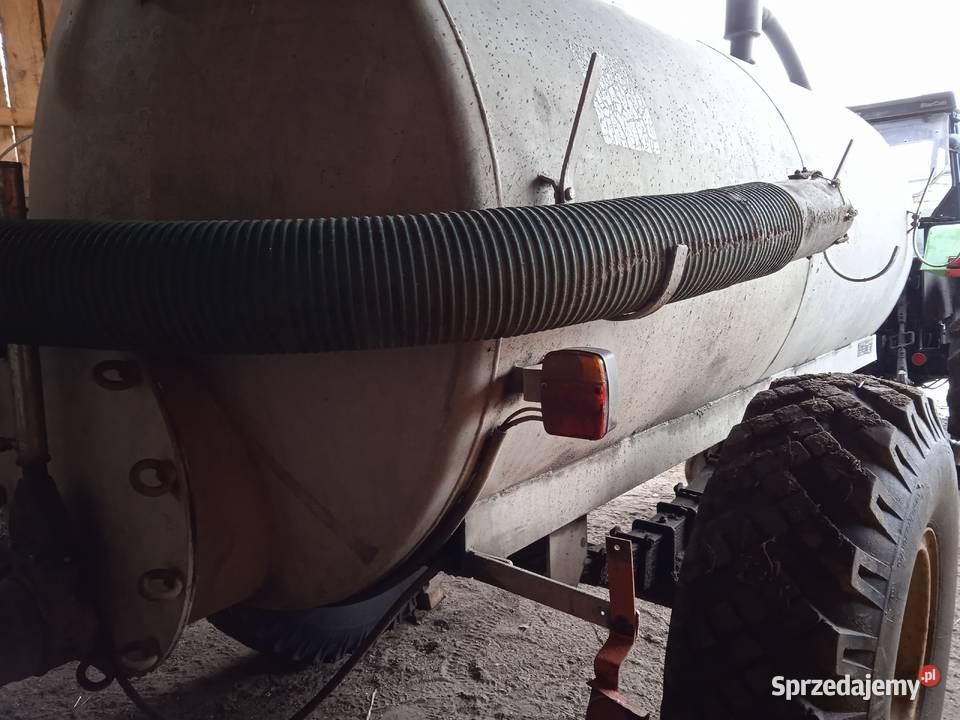 Beczka asenizacyjna 5000l Niedarczów Górny-Kolonia