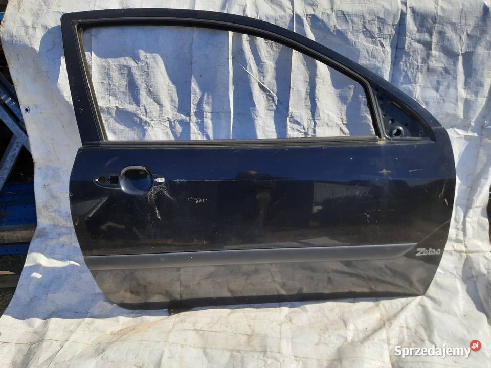 Ford Focus MK I 3 drzwi Drzwi prawe przednie Ksawerów