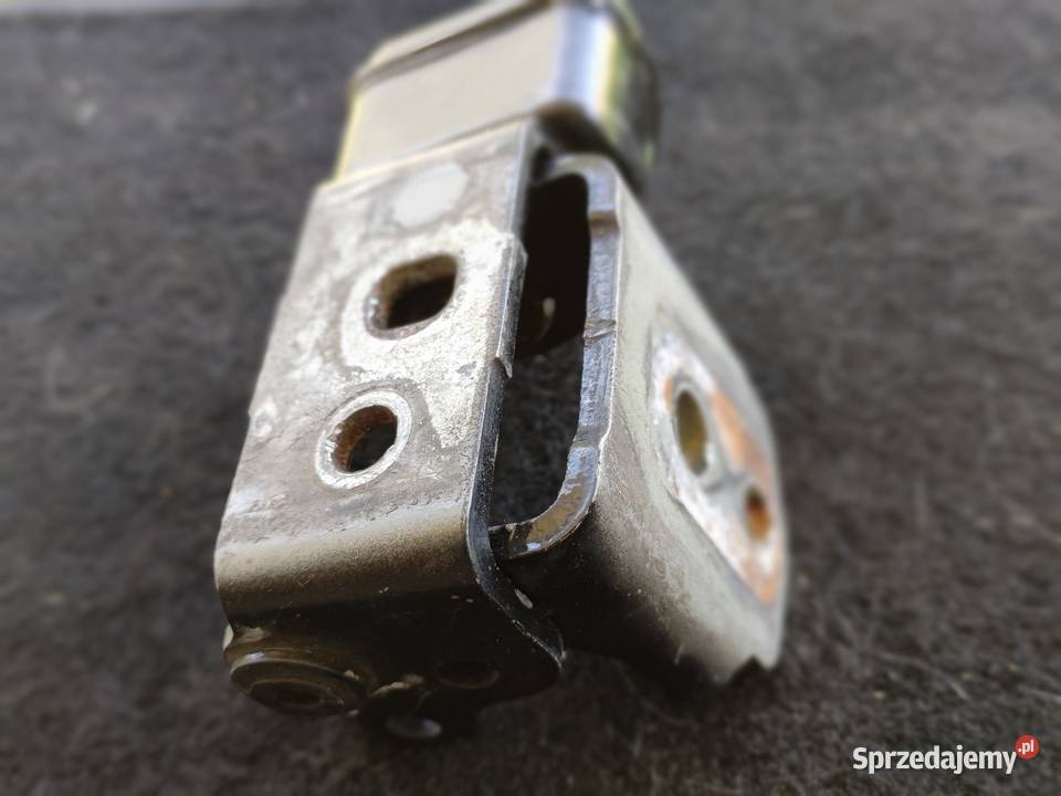 Peugeot 207 5 drzwi prawy przód zawias Częstochowa