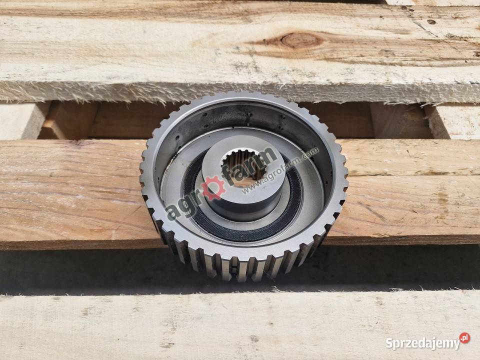 Piasta John Deere 6820 6140