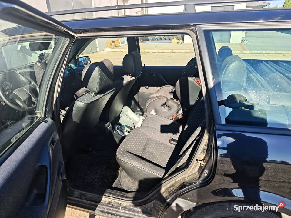 PASSAT B4 KOMBI 19 TDI Duży zbiornik paliwa Rok produkcji 1995