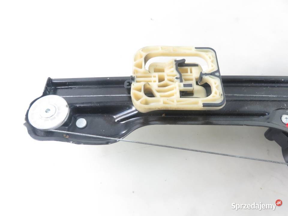 PODNOŚNIK SZYBY PRAWY PRZEDNI IVECO DAILY VI