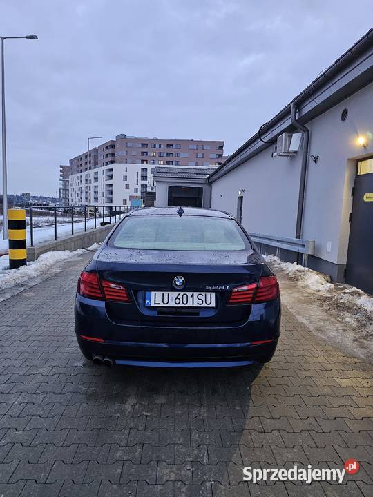 BMW F10 528i N52B30 światła przeciwmgielne Lublin