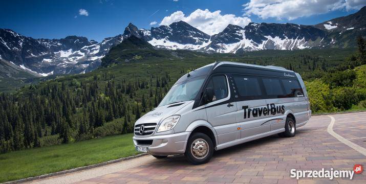 TravelBus przewóz osób wynajem busów i autokarów