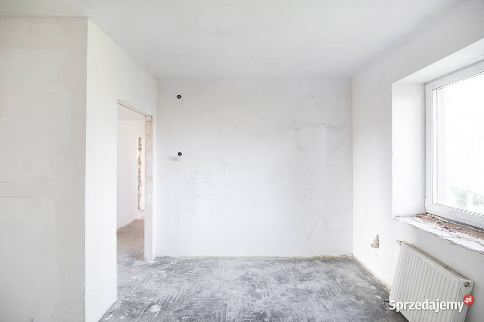 Dom wolnostojący w otoczeniu drzew Zakroczym 325m2 sprzedam