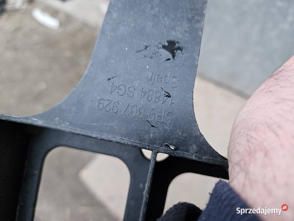 SEAT ALTEA LIFT WZMOCNIENIE ZDERZAKA PRZÓD Międzychód