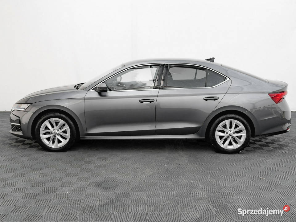 koda Octavia 15 TSI mHEV 150 Selection DSG elektryczne lusterka Pępowo