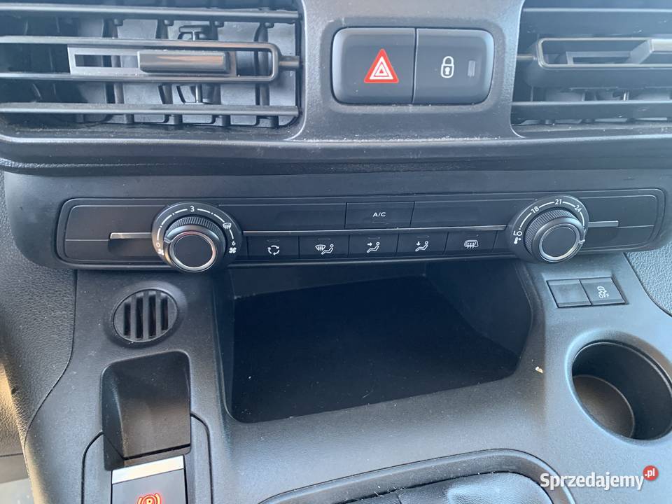 Polski salon Bezwypadkowa vat 23 Myszków