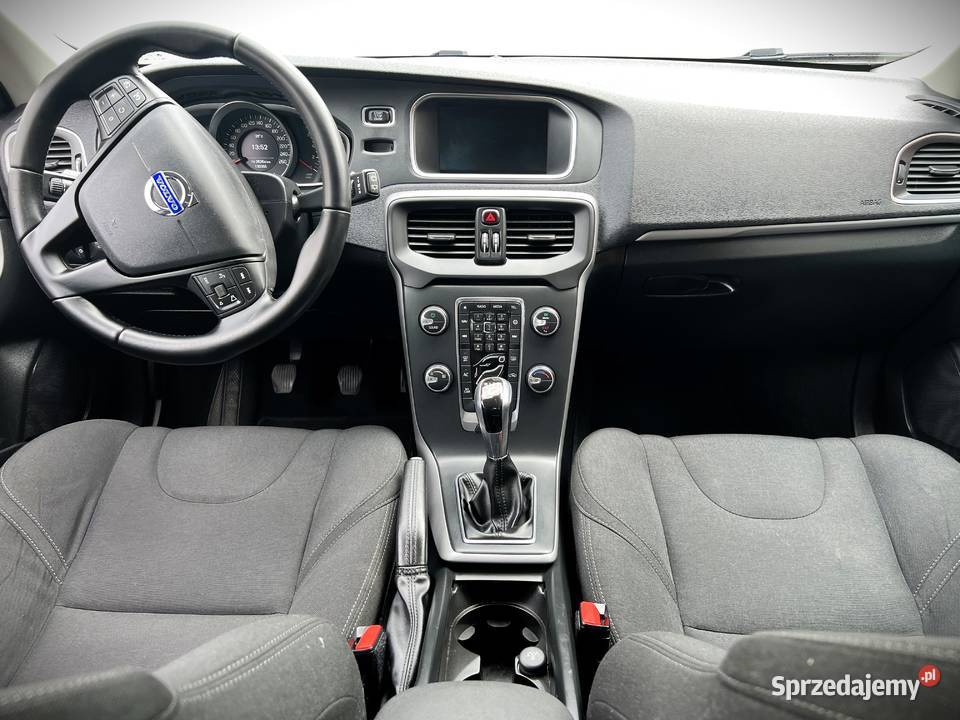 Volvo V40 Zarejestrowany Navi Czujniki 1560cm3 mazowieckie