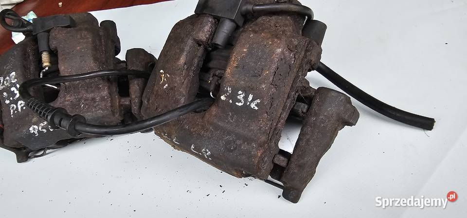 Zacisk przód mercedes w202 23k Rok produkcji 1999 wielkopolskie Zbąszyń