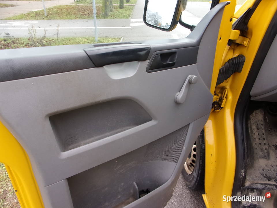 Samochód dostawczociężarowy VOLKSWAGEN T5