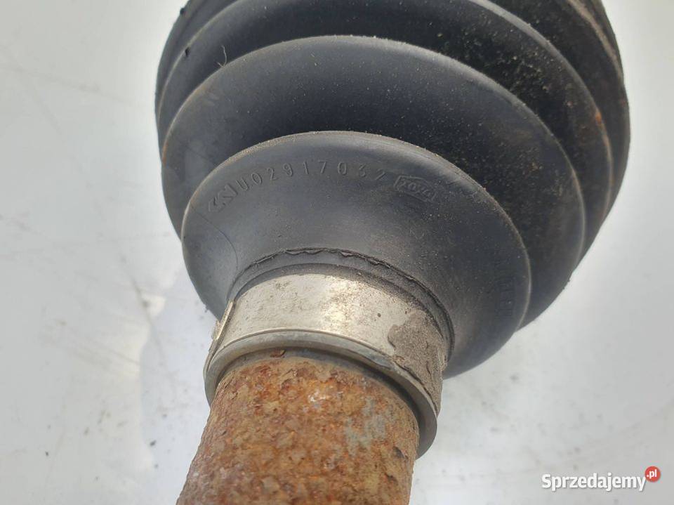 PÓŁOŚ PRAWA PRZÓD TOYOTA AVENSIS T25 Lipno