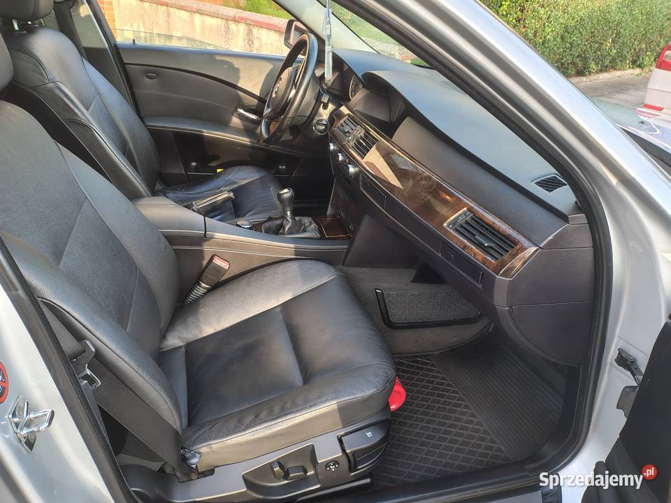 Piękne BMW E60 1806 cylindrów 2500cm3 Paczków