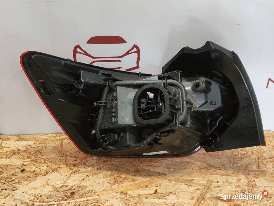 Lampa Prawy Tył Tylna Prawa Dacia Sandero III Pleszew
