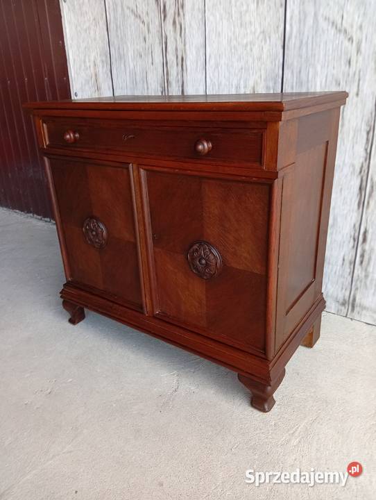 komoda z wysuwanym blatem roboczym 629 Komody Byczyna