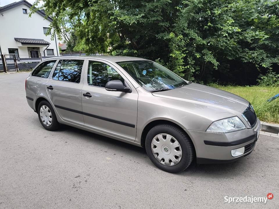 Skoda Octavia 2 16 benzynagaz 16 Kraków sprzedam