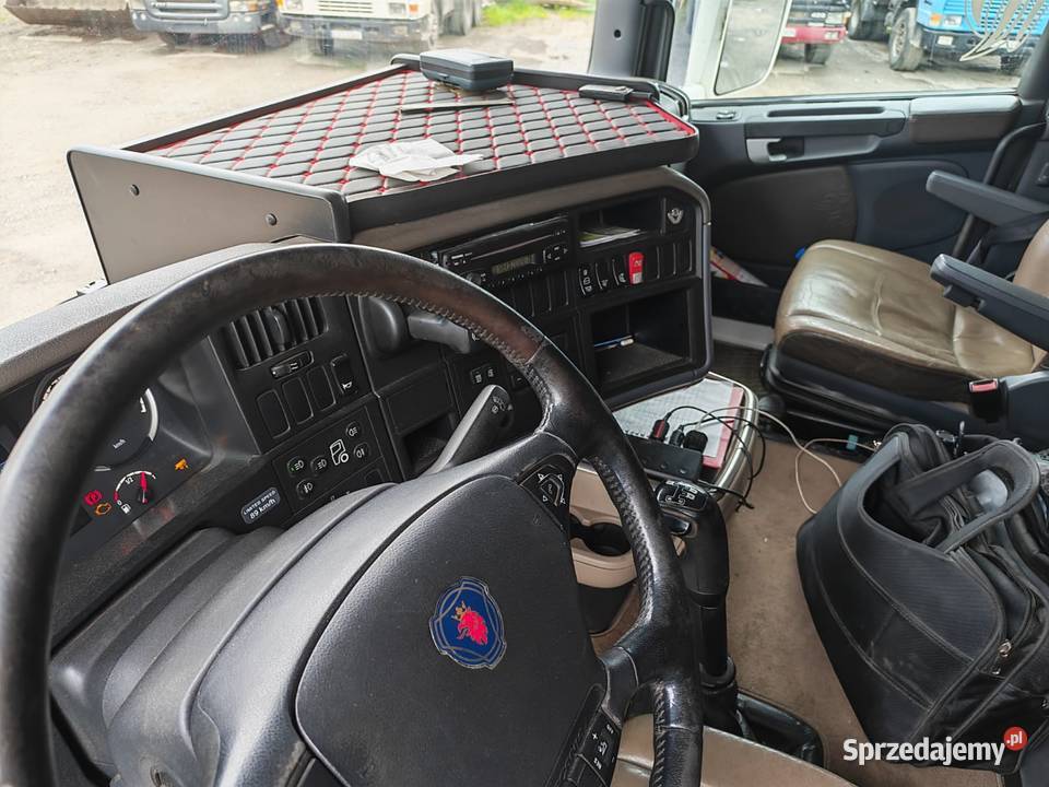Scania V8 Naczepa wywrotka Rok produkcji 2012 Cieszyn