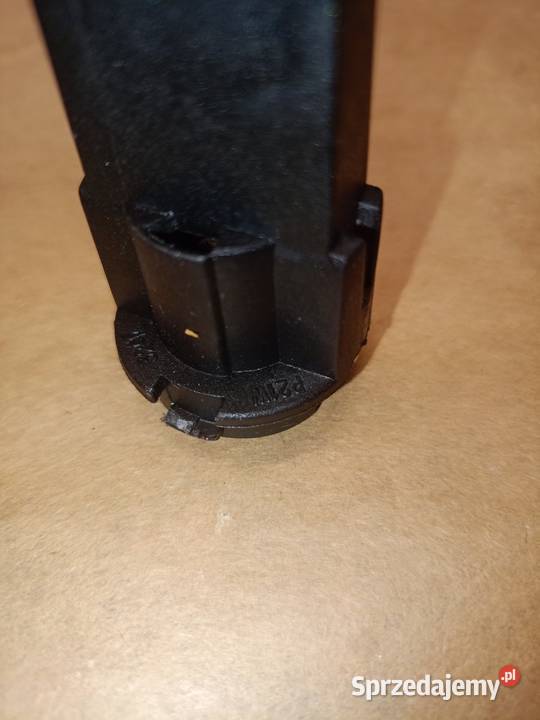 Oprawka żarówki BMW E 36 tył P21W Pozostałe Gorzów Śląski sprzedam