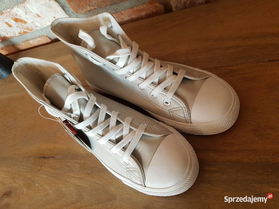 Srebrne trampki Nowe Obuwie sportowe Warszawa