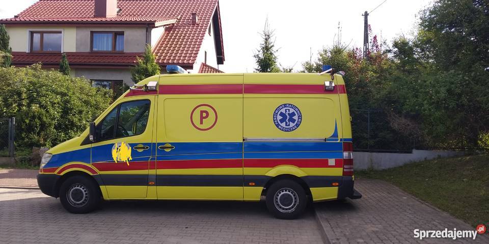 Ambulans karetka Mercedes Sprinter 315 CDI nosze warmińsko-mazurskie Olsztyn