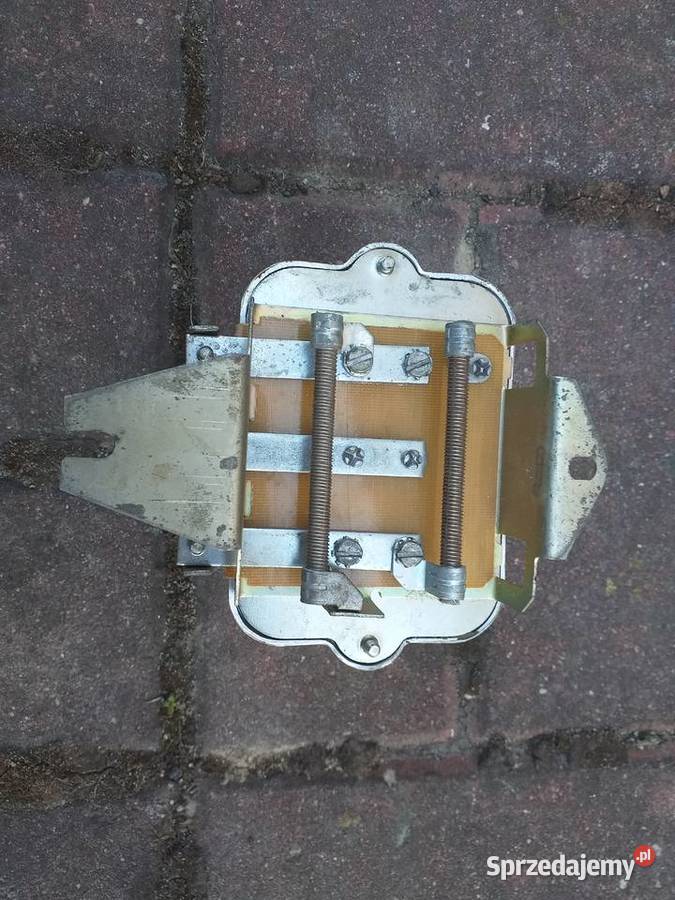 Nowa prądnica i regulator napięcia URSUS C 360 Trzeciaków